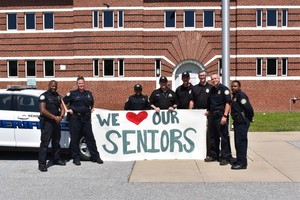 School Resource Officers Support the Class of 2020